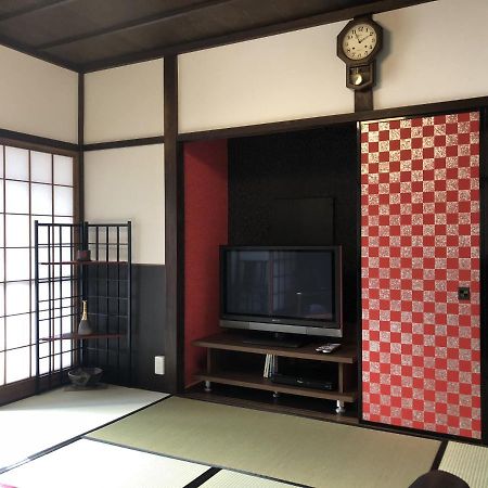 Taisho Aburaya Villa ทาคายาม่า ภายนอก รูปภาพ